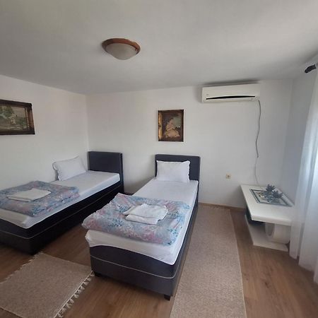 Apartmani Ruza Podgorica Esterno foto